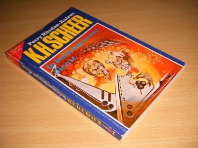 Boek met de titel: In buitengewone dienst