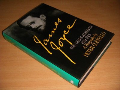 Boek met de titel: James Joyce: The Years of Growth 1882-1915