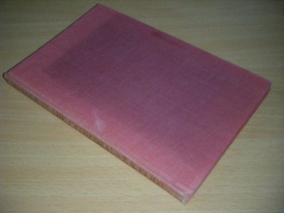 Tweedehands boek: Murder in the Cathedral van auteur T.S. Eliot - Hardcover, slightly discoloured, name on title page, in good condition.