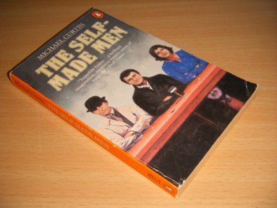 Tweedehands boek: The Self-Made Men van auteur Michael Curtin - Pocket, traces of use, name on title page, in good condition.