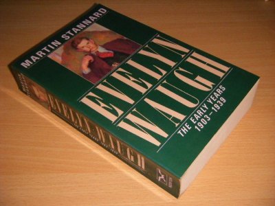Boek met de titel: Evelyn Waugh
