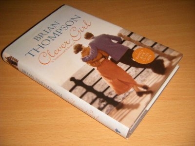 Boek met de titel: Clever Girl