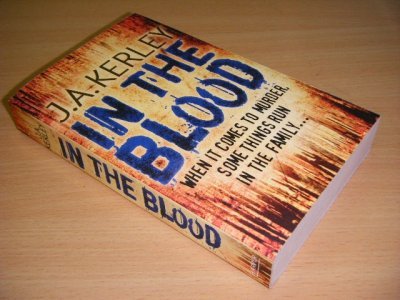 Boek met de titel: In the Blood