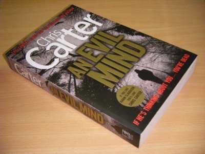 Tweedehands boek: An Evil Mind van auteur Chris Carter - Paperback, in excellent condition.