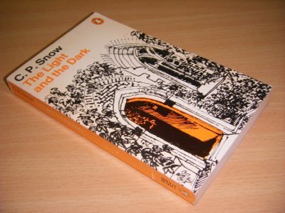 Boek met de titel: The Light and the Dark