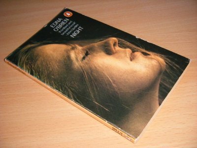 Boek met de titel: Night