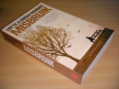 Boek met de titel: Misbruik