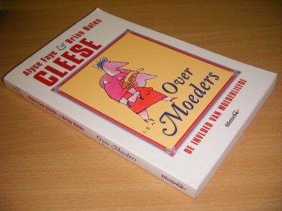 Boek met de titel: Cleese over moeders