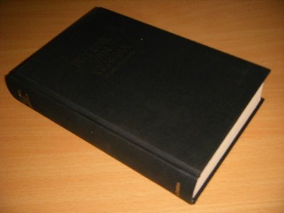 Tweedehands boek: De bovennatuurlijke geschiedenis van het spel van Krishna van auteur Sri Krishna Dvaipayana Vyasa - Gebonden, ZONDER STOFOMSLAG, in goede staat.