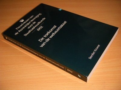 Tweedehands boek: Preadviezen 1992 van auteur prof.dr. B.M.S. van Praag, drs. P.J. Vos en dr. H.P. van Dalen - Paperback, in goede staat.