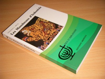 Boek met de titel: Les Musulmans d'Indonesie