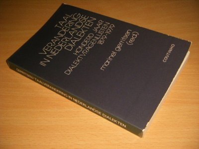 Tweedehands boek: Taalverandering in Nederlandse dialekten van auteur Marinel Gerritsen(red.) - Paperback, licht verkleurde rug, lichte gebruikssporen, in goede staat.