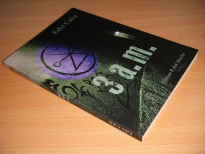 Boek met de titel: 3 a.m.