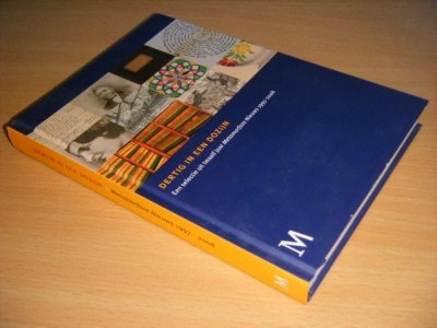 Boek met de titel: Dertig in een dozijn