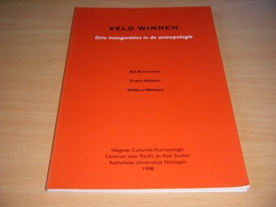 Tweedehands boek: Veld winnen van auteur Ad Borsboom, Frans Husken, Willem Wolters - Paperback, in zeer goede staat.