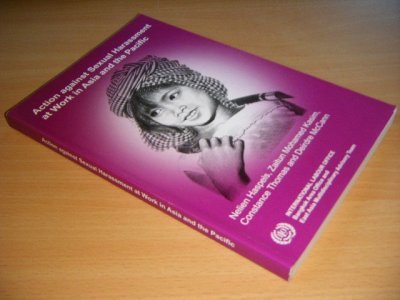 Tweedehands boek: Action against Sexual Harassment at Work in Asia and the Pacific van auteur Nelien Haspels, Zaitun Mohamed Kasim, Constance Thomas and Deirdre McCann - Paperback, in excellent condition. 