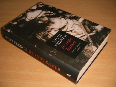 Boek met de titel: De rode kamer