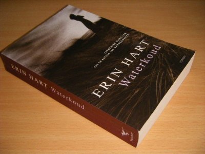 Boek met de titel: Waterkoud