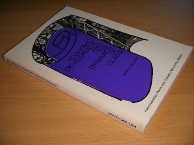 Boek met de titel: Economic Development and the Dynamics of Class.